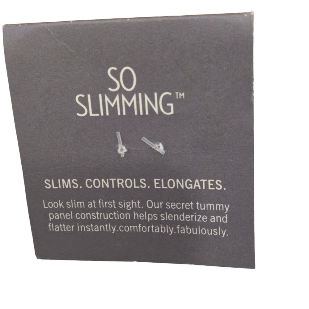 Chico’s So Slimming Slim Straight Leg Jeans White Stretch 0 Size 4 Small NWT - Picture 7 of 12
